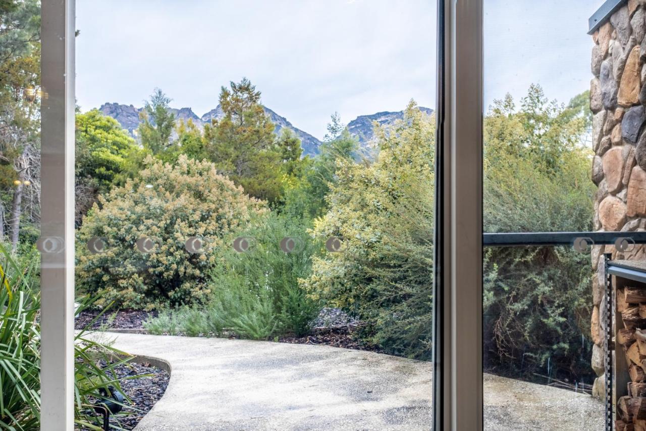 Freycinet Stone Studio 6 - Mica Lägenhet Coles Bay Exteriör bild